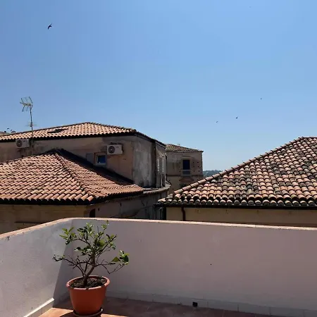 Harmonia With Breathtaking View And A Perfect Location * Tropea