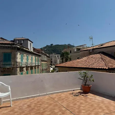 Harmonia With Breathtaking View And A Perfect Location Apartman