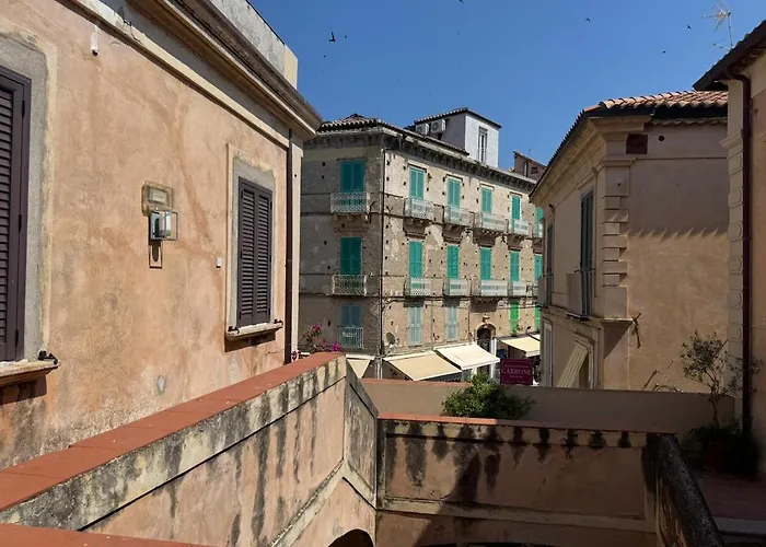 Harmonia With Breathtaking View And A Perfect Location 特罗佩阿